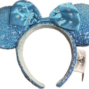 Disney Sparkling Blue Minnie Mouse Headband